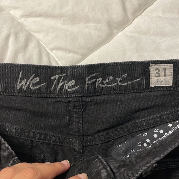 We the Free Black Cut Off Denim Shorts - Picture 4 of 6